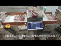 Tomas de la estructura completa del detector de metales de alimentos de 304 inoxidable con procesamiento de señales digitales y OEM