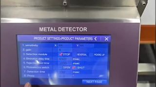 Solución de cinta transportadora con detector de metales para alimentos industriales