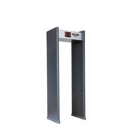 Paseo multi del detector de metales del guardia de seguridad de las zonas con la alta detección exacta