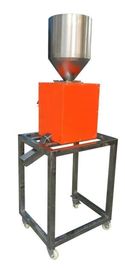 Máquina inoxidable del detector de metales de la alimentación de gravedad de la tubería de acero con el dispositivo infrarrojo del rechazador