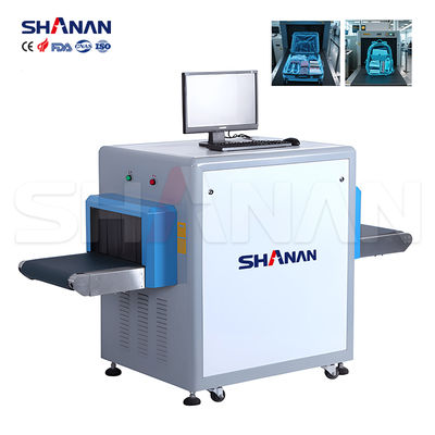 Inspección con rayos X de hotel y estación utilizando una máquina de escaneo de equipaje con rayos X