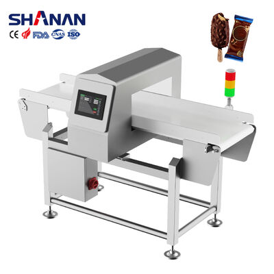 Detector de metales de alimentos de 50-60 Hz Equipado con tomas de estructura completa de 304 de acero inoxidable que garantizan la detección de metales en entornos de producción de alimentos