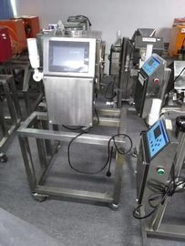 Inspector de peso dinámico del transportador con el detector de metales 12 meses de garantía